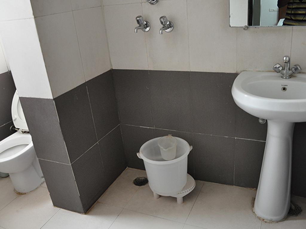 Hotel Pritam Palace Hisar Экстерьер фото